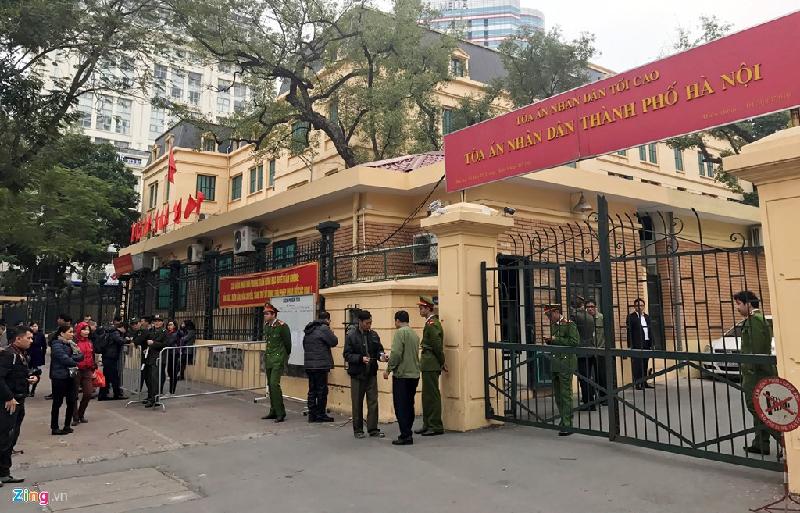 Phiên xử dự kiến diễn ra trong gần một tháng. An ninh sẽ được thắt chặt hàng ngày tại các thời điểm trước, trong và sau khi phiên tòa kết thúc. Người dự tòa phải có giấy tờ hợp lệ do TAND Hà Nội cấp.