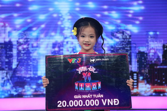 Kết quả chung cuộc, “Ca nương nhỏ tuổi nhất Việt Nam” Tú Thanh giành chiến thắng thuyết phục và bước vào vòng trong của Biệt Tài Tí Hon. Đón xem tập 11 của Biệt Tài Tí Hon phát sóng vào lúc 20g, Chủ Nhật, ngày 26/03/2017 trên kênh VTV3.