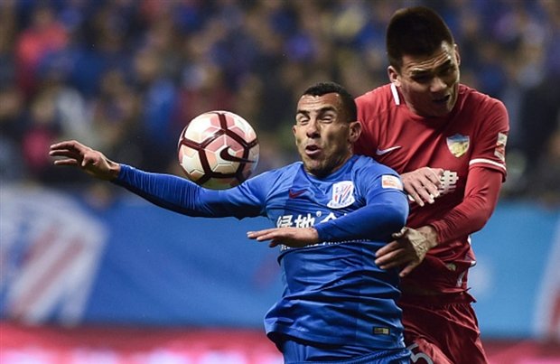 Chùm ảnh: Pato đá hỏng phạt đền, nhưng Tevez cũng chẳng thể thắng - Bóng Đá
