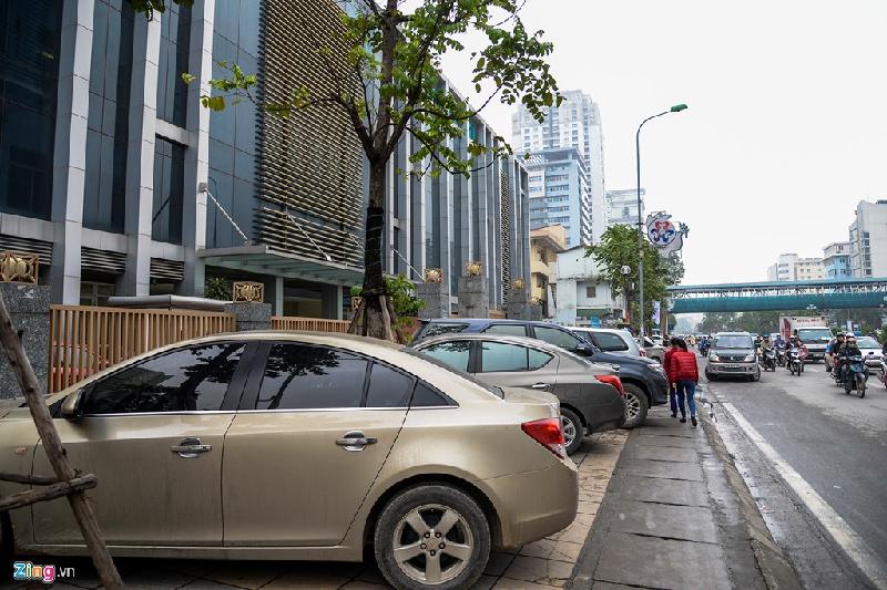 Hà Nội sau một tuần dọn dẹp vỉa hè hình ảnh 18 Trước cổng Học viện Hành chính Quốc gia.