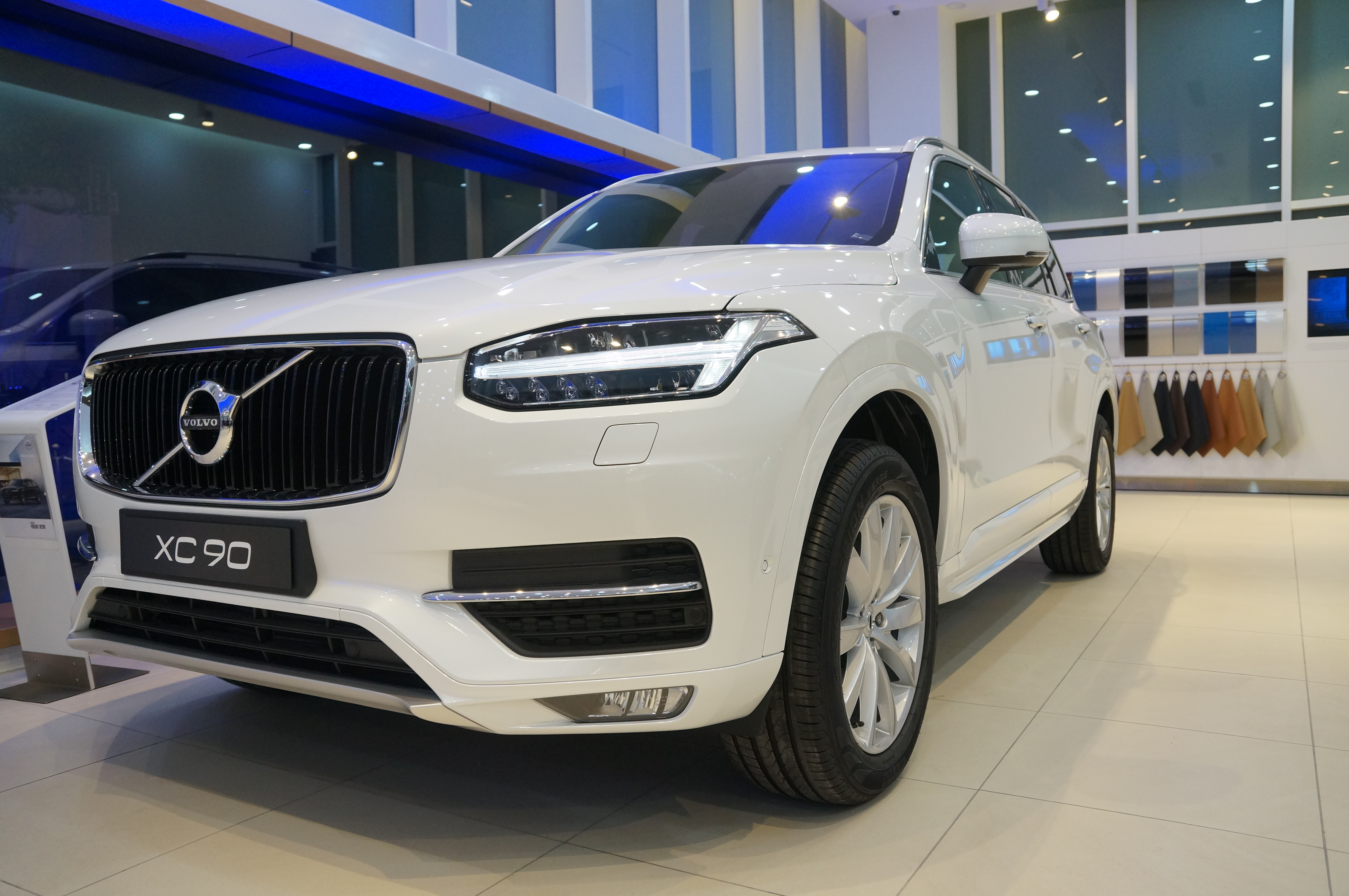 Xe sang Volvo gia nhập thị trường Việt, giá từ 1,96 tỷ đồng