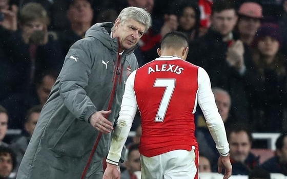 HLV Arsene Wenger (Arsenal) là lựa chọn không tồi cho Barcelona