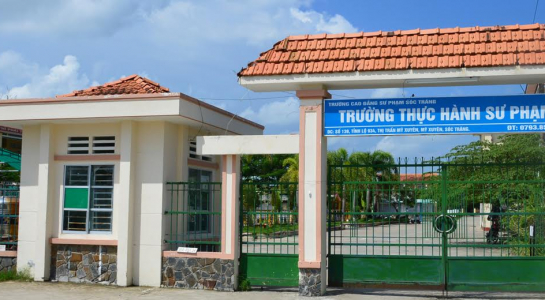 Nữ cán bộ Tỉnh ủy Sóc Trăng đánh nhau giữa sân trường vì bênh con
