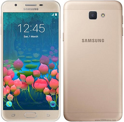 Samsung J5 Prime (4.99 triệu đồng). Đây là một trong số ít điện thoại của hãng Samsung có giá tầm trung nhưng được tích hợp cảm biến vân tay. Tính năng này giúp mở khóa màn hình nhanh chỉ với 1 chạm (không cần mở sáng màn hình) và nâng cao độ bảo mật. Máy tích hợp chip xử lý 4 nhân, RAM 2 GB, với điểm sáng là hệ điều hành mới Android 6 đem đến trải nghiệm tốt hơn khi duyệt web. Bộ nhớ trong của thiết bị là 16 GB và bạn có thể gắn thêm thẻ nhớ ngoài lên đến 256 GB. Khi mua, người dùng có thể lựa chọn 2 màu sắc của sản phẩm là đen xám và trắng - vàng đồng. Đây cũng là chiếc smartphone được trang bị kết nối 4G, giúp người dùng truy cập Internet với tốc độ rất nhanh.