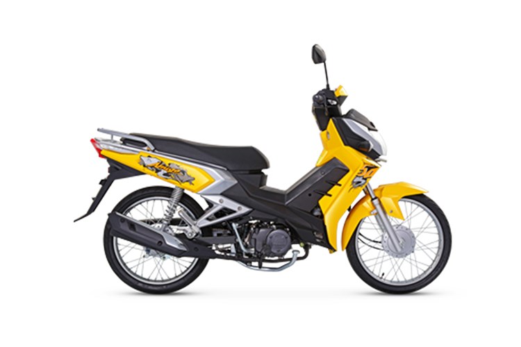 Chính nhờ khối động cơ nhỏ mà Amigo 50 có mức tiêu hao nhiên liệu cực kỳ ấn tượng, 1,55 lít/100 km trong điều kiện chạy ổn định ở khoảng 50 km/h. Chế độ bảo hành mà hãng xe máy SYM tại Việt Nam áp dụng cho Amigo 50 là 2 năm hoặc 30.000 km tùy điều kiện nào đến trước.