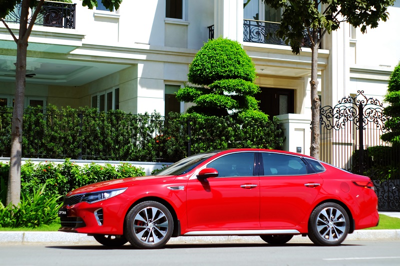 12 tính năng nổi bật giúp Kia Optima lọt Top xe tốt nhất năm 2017