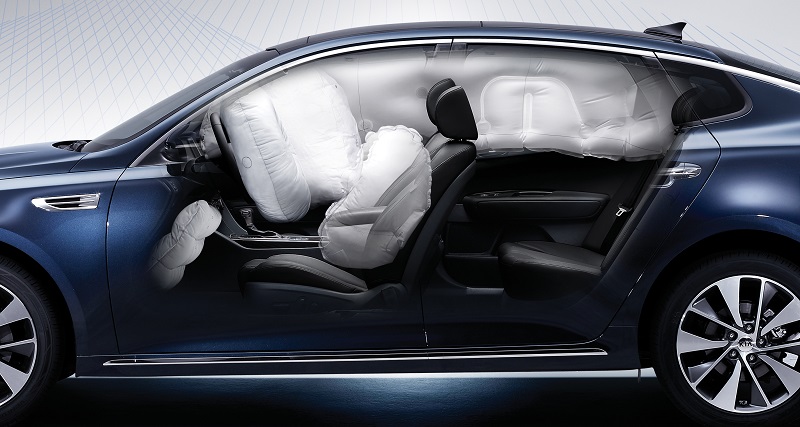 Kia Optima được trang bị 7 túi khí