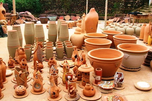 Điểm đến cuối tuần: Đến Bát Tràng tham gia lễ hội truyền thống