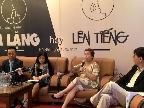 xâm hại tình dục