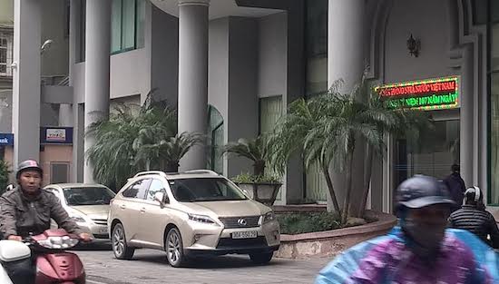 Hà Nội: Xử lý lấn chiếm vỉa hè chưa bền vững
