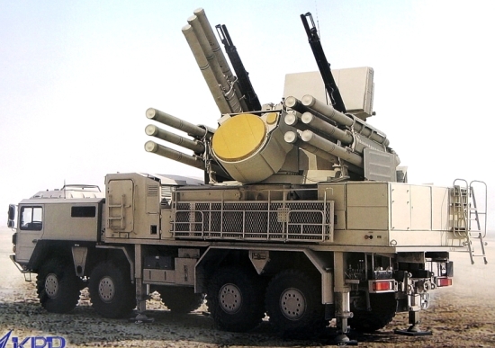 Pantsir-S (NATO gọi là: SA-22 Greyhound) là một tổ hợp tên lửa/pháo phòng không có khả năng tiêu diệt hầu hết các mục tiêu trên không trong phạm vi ngắn và trung. Đây là một trong những hệ thống phòng không tầm gần tiên tiến nhất của Nga hiện nay.