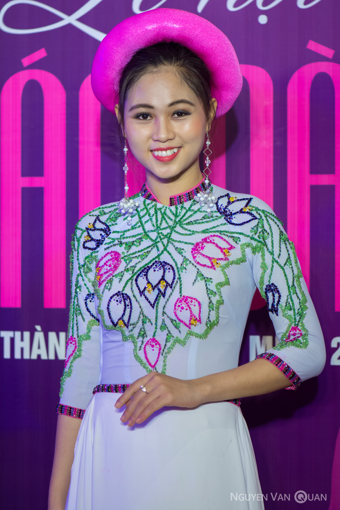Hoa khôi Phương Thảo