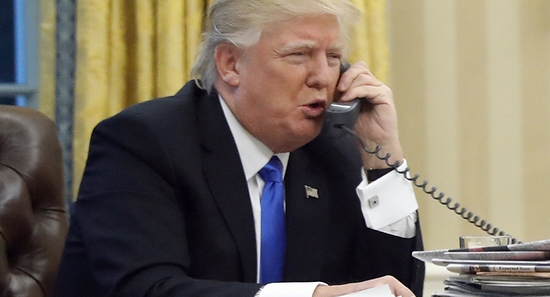 Donald Trump lặng lẽ &quot;đầu hàng&quot; Nga?