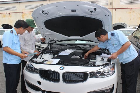 Ô tô nhập khẩu theo diện biếu, tặng sẽ được &quot;siết&quot; chặt