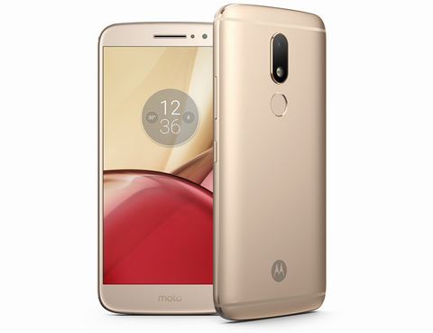 Motorola Moto M có giá bán 6,99 triệu đồng. Máy có thiết kế nguyên khối kim loại sang trọng, cấu hình mạnh. Camera chính của máy có độ phân giải 16 MP kết hợp với đèn LED 2 tông màu. Máy được trang bị chip Helio P15 8 nhân 64-bit, RAM 4 GB cùng bộ nhớ trong lớn 64 GB cho người dùng thoải mái cài đặt game ứng dụng. Moto M cũng hỗ trợ khe cắm thẻ nhớ tối đa lên tới 128 GB và kết nối 4G tốc độ cao. Dung lương pin lớn lên tới 3050 mAh kết hợp với công nghệ sạc nhanh cho phép người dùng sử dụng thoải mái trong một ngày. 