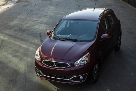 Xếp sau cái tên Nissan là Mitsubishi Mirage, mẫu xe đứng thứ hai này hiện có giá bán 13.830 USD (khoảng 314 triệu đồng).