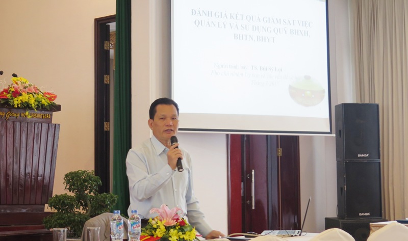 1 / 1 Phó Chủ nhiệm Ủy ban các vấn đề xã hội của Quốc hội Bùi Sỹ Lợi chia sẻ tại hội nghị.