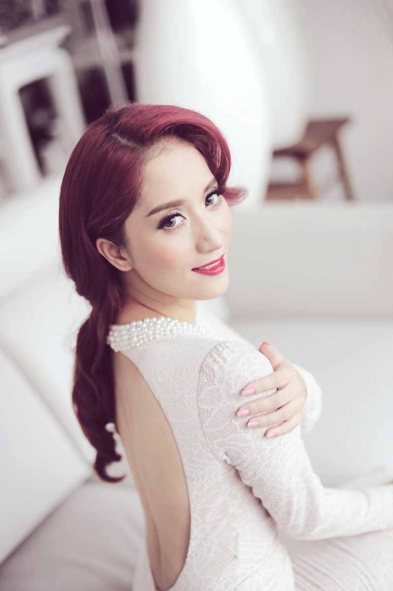 Khánh Thi, Phan Hiển, sao việt