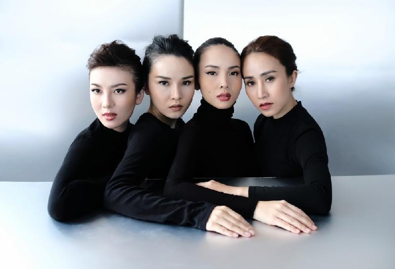 Mây Trắng bất ngờ chụp ảnh nude táo bạo hình ảnh 4 Trong chương trình Remix Generation 2017 được phát sóng vào 24/3, các thành viên Mây Trắng sẽ tái hợp để hỗ trợ cho Yến Trang hoàn thành bài thi của mình. Đây sẽ là một tiết mục trẻ trung và gần với tâm trạng hiện tại của các thành viên.