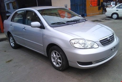Nên mua mẫu xe cũ nào với số tiền 200 triệu đồng?