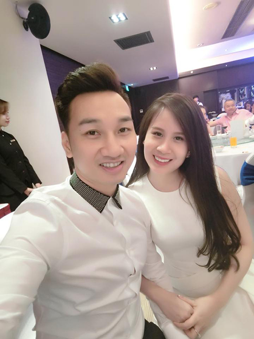 Cặp đôi nhận được sự chúc mừng của đông đảo cư dân mạng trong ngày trọng đại