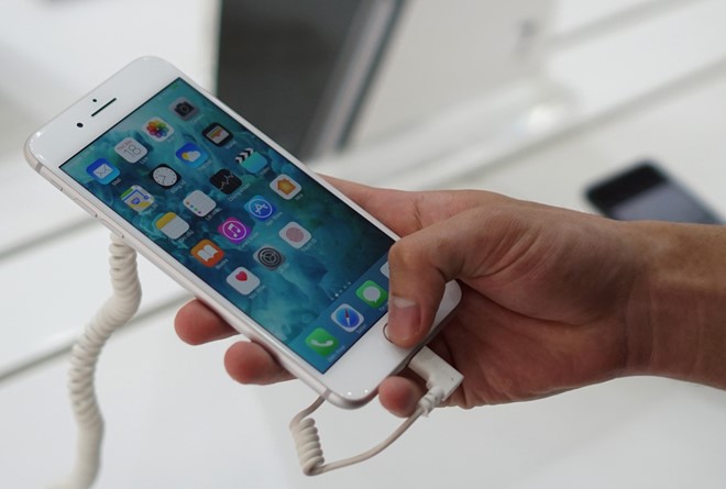 Smartphone tại thị trường Việt Nam ế dài sau Tết