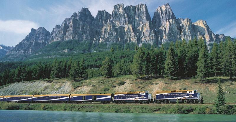 10 đoàn tàu xa xỉ nhất thế giới hình ảnh 11 Rocky Mountaineer, Canada: Rocky Mountaineer là một công ty tour tàu hỏa điều hành 4 tuyến đường ở British Columbia, Alberta của Canada, và Washington của Mỹ. Thành lập năm 1990, công ty này đã nhanh chóng trở thành công ty tour tàu tư nhân lớn nhất thế giới, phục vụ hơn 1,7 triệu lượt khách mỗi ngày.