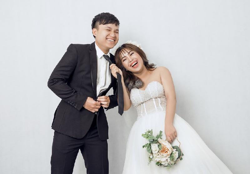 Anh cuoi hoan doi hai huoc cua cap 9X Ha thanh hinh anh 8