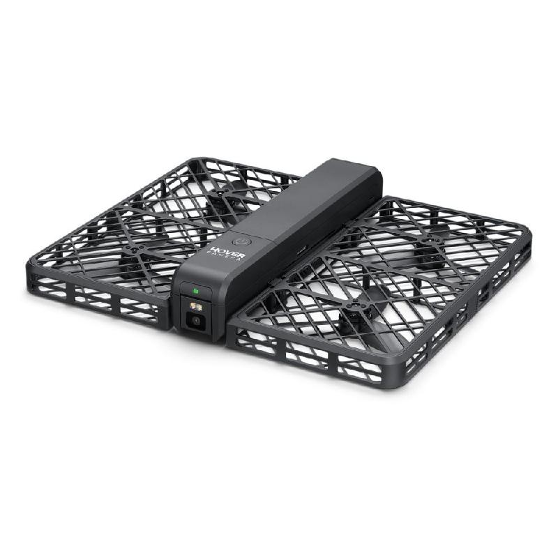 Với trọng lượng nhẹ và kích thước tương đương với một chiếc notebook (hoặc lớn hơn một chiếc smartphone), Hover Camera Passport có thể mang đi dễ dàng và là vật dụng lý tưởng cho những cuộc phiêu lưu, các chuyến đi dã ngoại. 