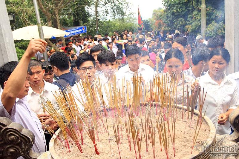 Giỗ tổ Hùng Vương, Giỗ tổ, lễ hội Đền Hùng, Phú Thọ, lịch sử Đền Hùng