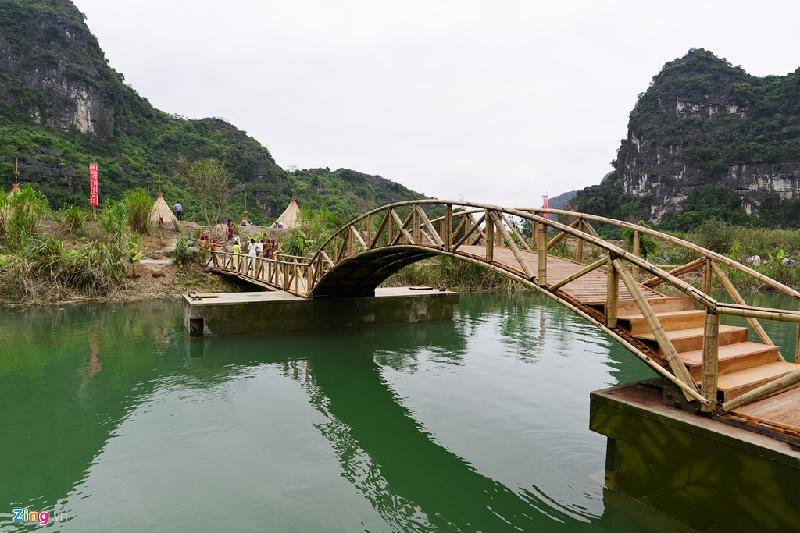 Ban tổ chức danh thắng Tràng An hy vọng với việc mở cửa phim trường nổi tiếng của điện ảnh Hollywood hứa hẹn sẽ thu hút đông du khách đến tham quan du lịch trong thời gian tới.