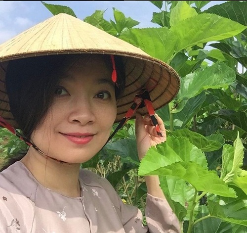 BTV Diệp Anh đi du lịch cùng gia đình.