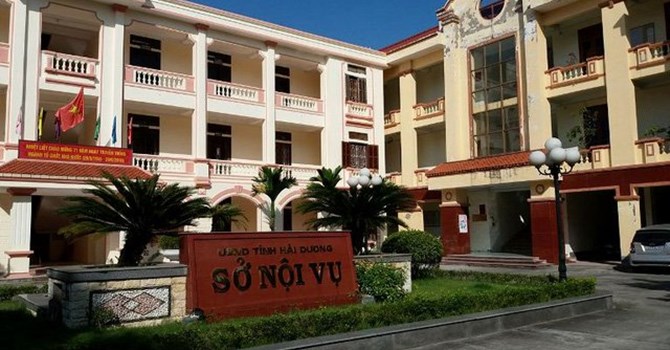 Kỷ luật Giám đốc Sở Nội vụ Hải Dương vì đặc cách bổ nhiệm con trai