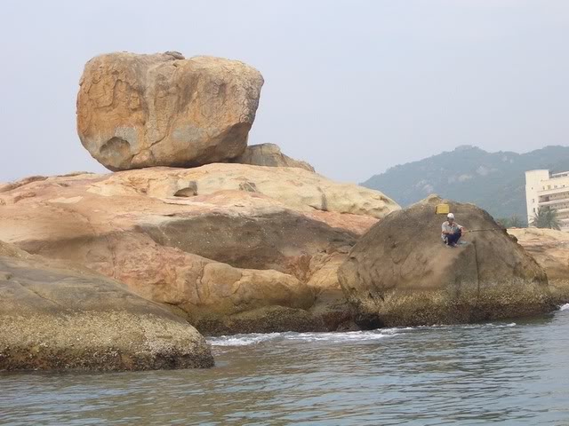 Đến Nha Trang đừng bỏ lỡ Hòn Chồng