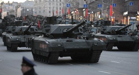 Xe tăng &quot;khủng&quot; nhất của Nga khiến tên lửa Mỹ &quot;tê cóng&quot;