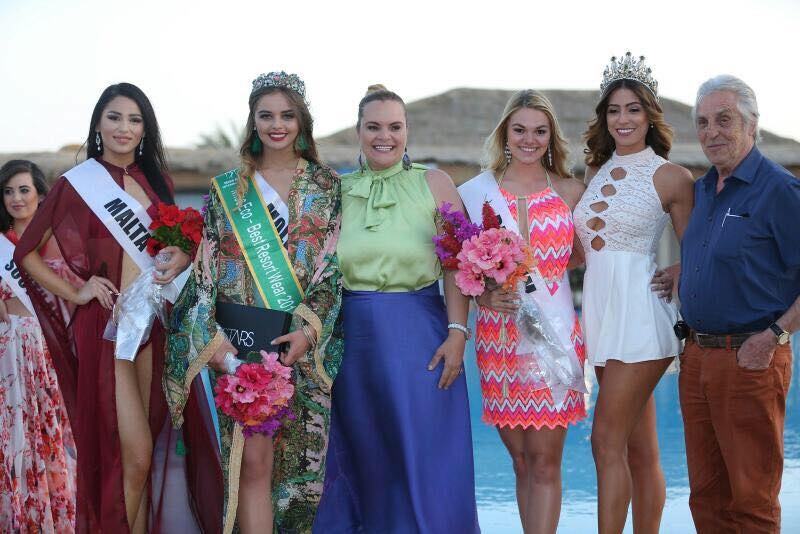 Lọt tiếp top 15 resort wear, Nguyễn Thị Thành đang tiến gần đến vương miện
