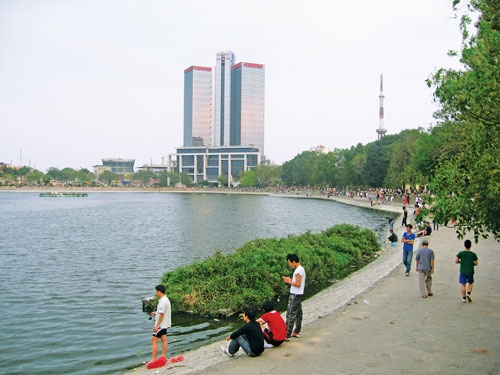 'Chôn sống' hồ Thành Công: Doanh nghiệp nào cũng vì lợi nhuận!