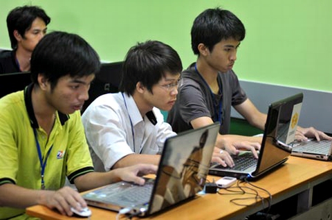 &quot;Khát&quot; nhân lực lập trình viên và kỹ sư phần mềm nhúng