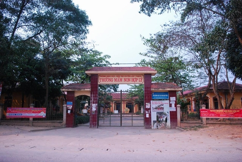 Nghi án Hiệu phó đưa thịt bẩn vào bếp ăn trường mầm non