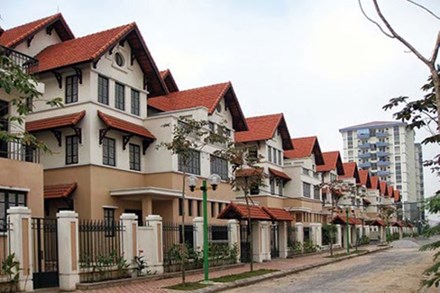 Căn hộ, biệt thự TP.HCM trầm lắng, nguồn cung giảm