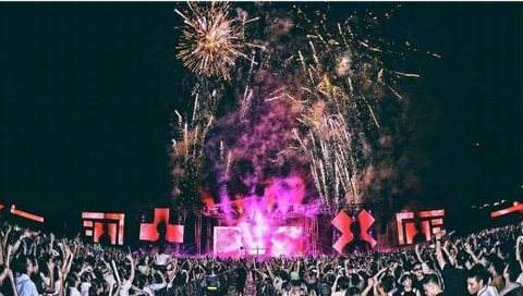 Những yêu cầu &quot;tiền tỉ&quot; của DJ Hardwell khi đến Việt Nam