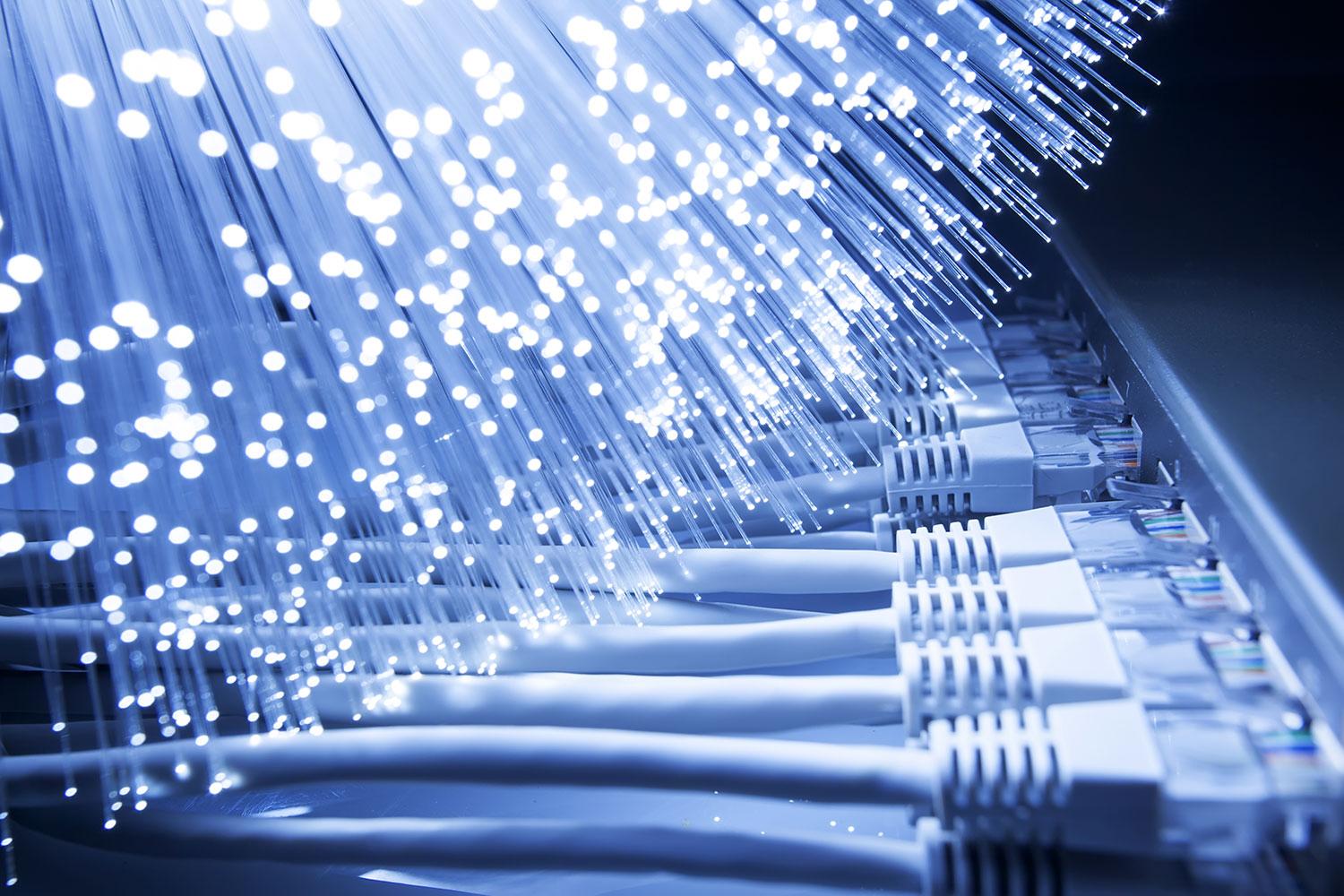 Cạnh tranh quyết liệt trên thị trường Internet cáp quang