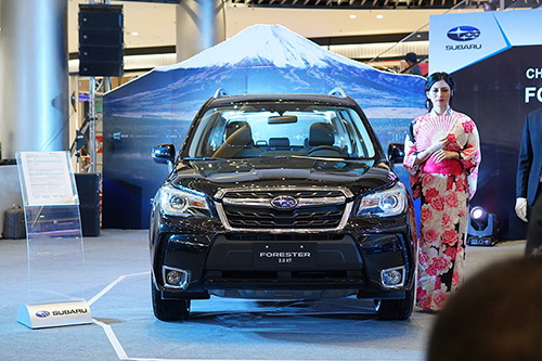 Subaru Forester 2017 giá từ 1,445 tỷ đồng