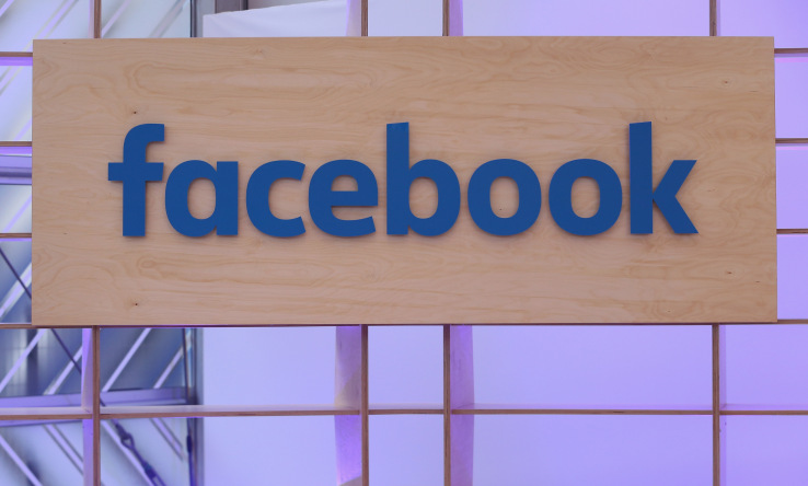 Truy bắt kẻ vô cớ giết người rồi livestream trên Facebook