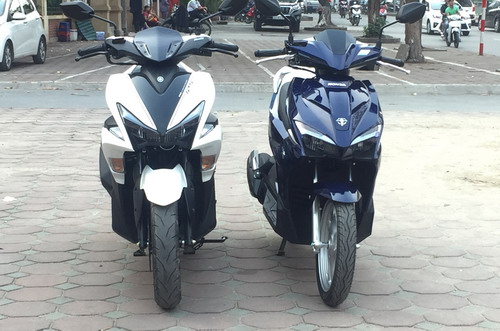 So sánh Honda Air Blade và Yamaha NVX 125