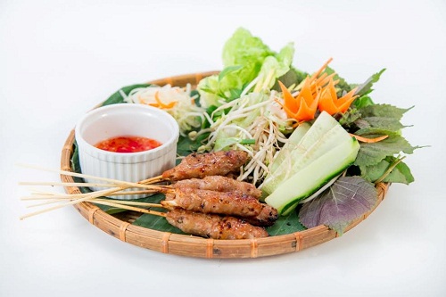 Không gian ẩm thực Ngũ hành không chỉ góp phần gia tăng trải nghiệm cho du khách tham gia DIFF 2017 mà còn là cơ hội để quảng bá sự phong phú của ẩm thực Việt ra thế giới, lưu giữ những ấn tượng tốt đẹp về ẩm thực Việt, về thành phố Đà Nẵng trong mắt du khách.Không gian ẩm thực sẽ trở thành điểm nhấn về du lịch cho thành phố Đà Nẵng sau khi DIFF 2017 kết thúc.