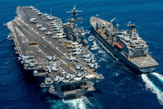 Tàu sân bay USS Carl Vinson
