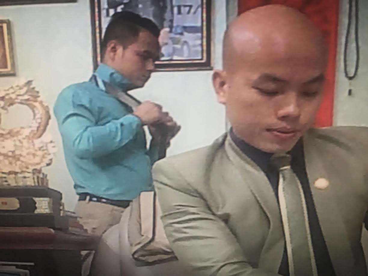 Chủ cơ sở Phụng Tường 2 đang thuyết phục sư cô T.N về tính khả thi của khoản “đầu tư” 1 vốn 4 lời vào TNMU.