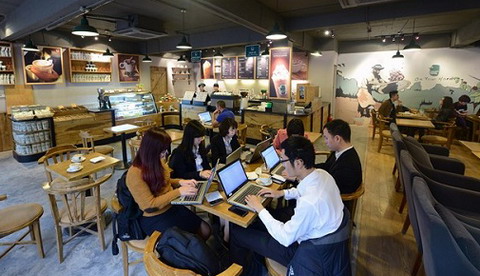 Startup là mô hình &quot;đốt cháy, đổi xăng lấy tốc độ&quot;