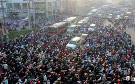 Cấm xe máy: Dân di chuyển bằng gì?